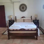 Beachfront House In Olive Grove 別荘 *